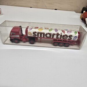 Wiking Germany Mercedes Semi Tanker Smarties Candy 1:87 HO Scale Toy